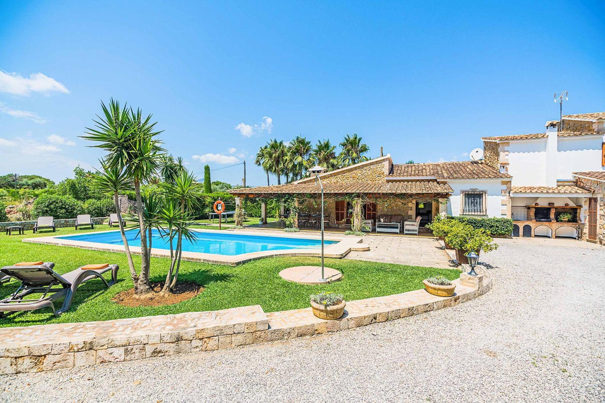 Barretas Villa *